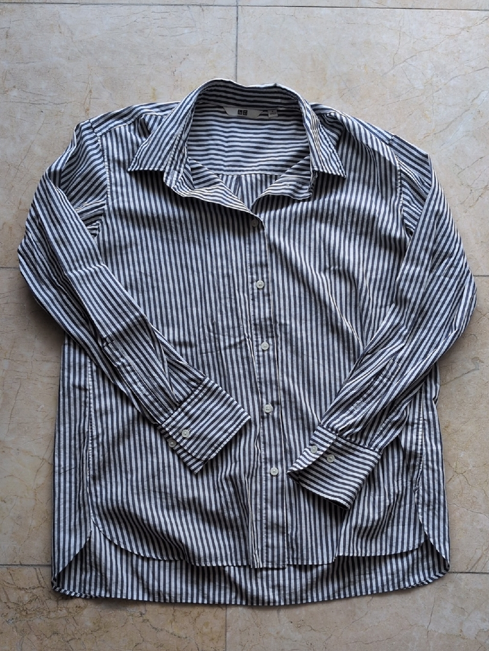 Uniqlo Blue and White Vertical Stripe Dress Shirt